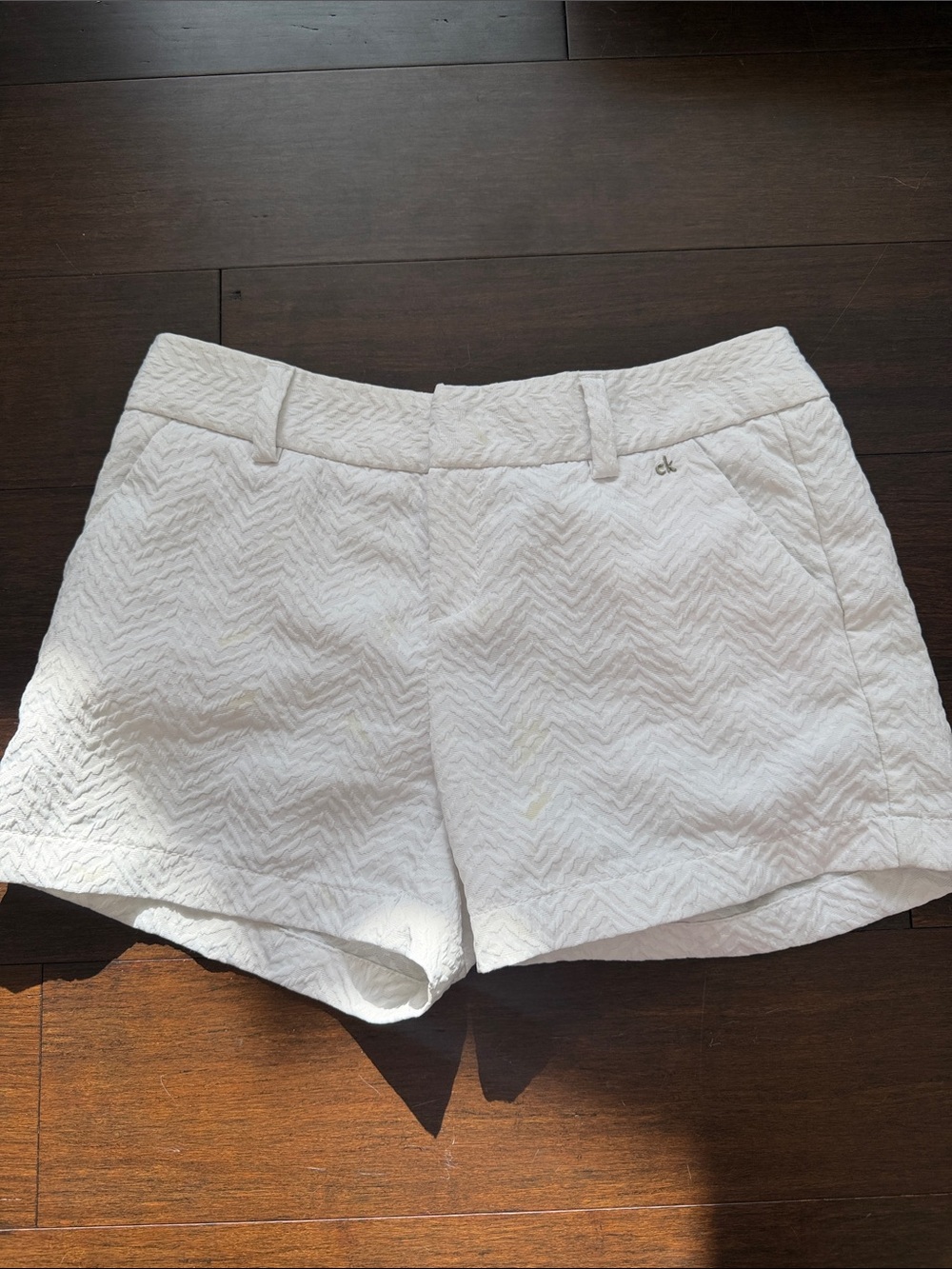 Calvin Klein White Chevron-Textured Women's Bermuda Shorts